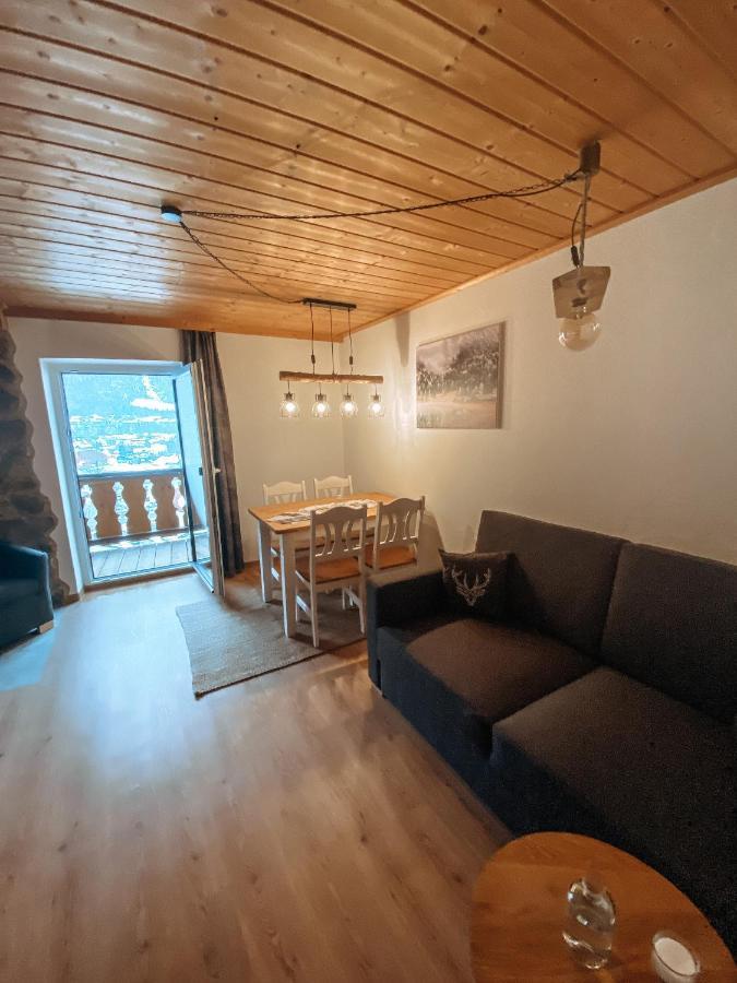 Alpenappartements Schwalbennestl Mittenwald Dış mekan fotoğraf