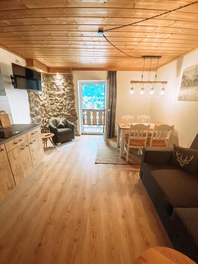 Alpenappartements Schwalbennestl Mittenwald Dış mekan fotoğraf