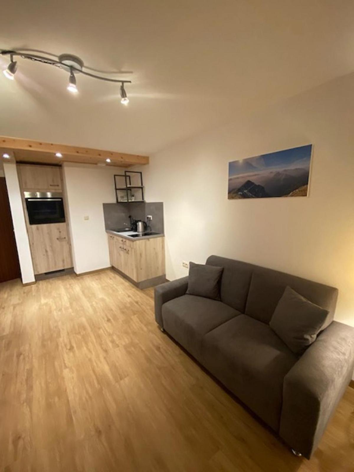 Alpenappartements Schwalbennestl Mittenwald Dış mekan fotoğraf
